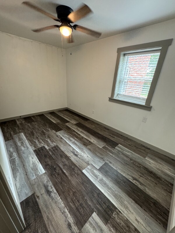 Building Photo - 534 Lee St