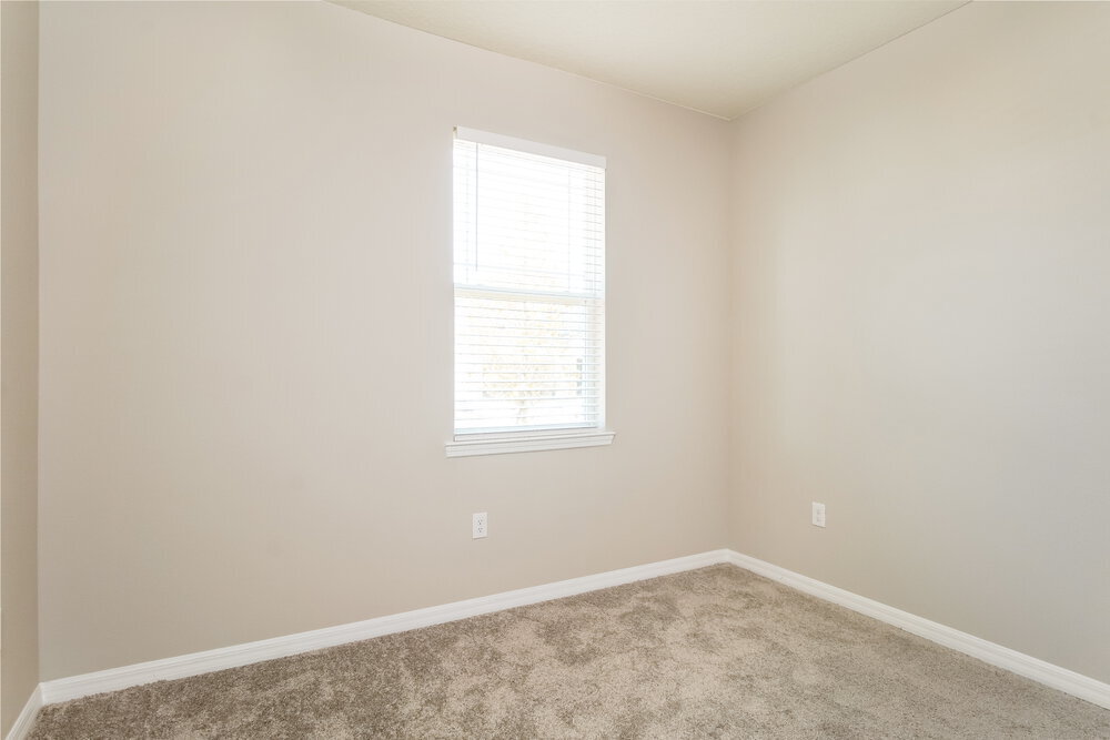 Building Photo - 2260 Crossbow St