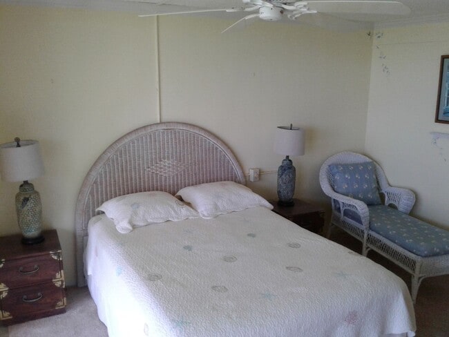 Building Photo - Fully furnished