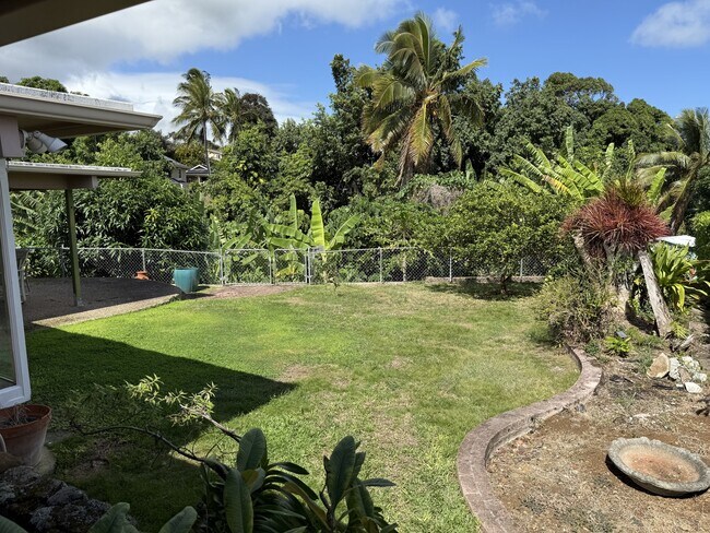 Building Photo - 46-305-305 Hoauna St