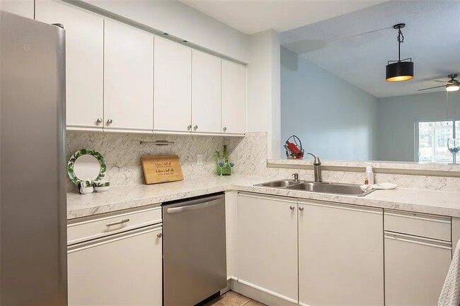 Building Photo - 59 Rivers Edge Ln