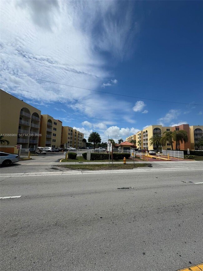 Building Photo - 6970 NW 186th St