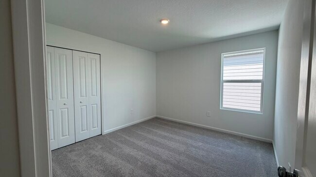 Building Photo - 3375 Alexander Dr