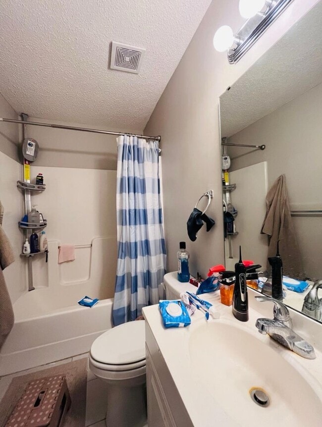 Building Photo - 3375 Argonaut Dr