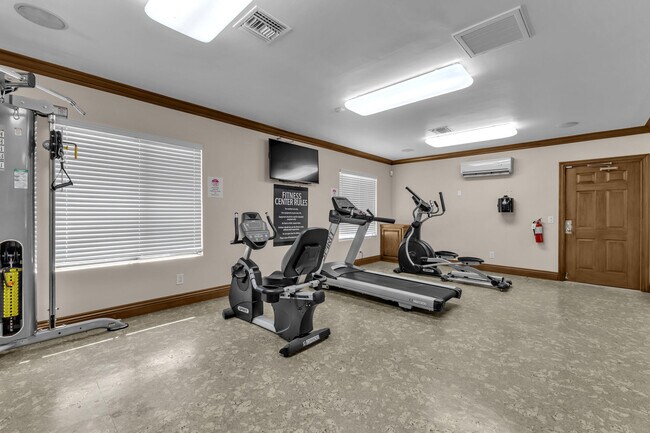Building Photo - 40900 Breezy Pass Rd