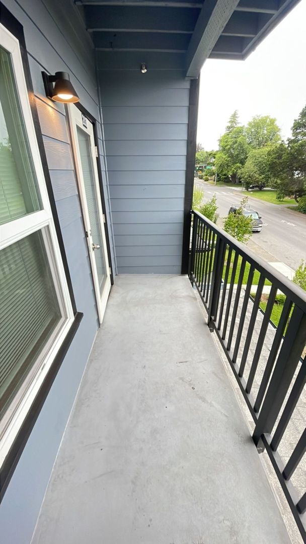 Building Photo - 1200/1210 Billy Frank Jr Street - 1210 #203