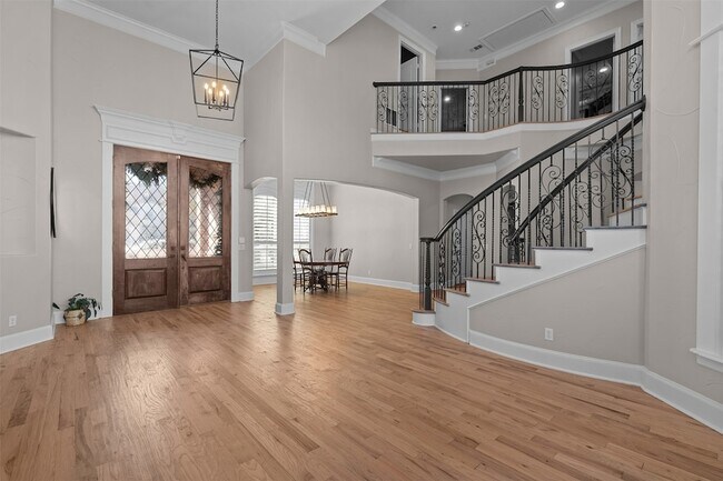 Building Photo - 1621 Hidden Bluff Ct