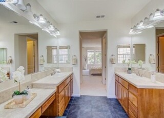 Building Photo - 4454 Chancery Ln