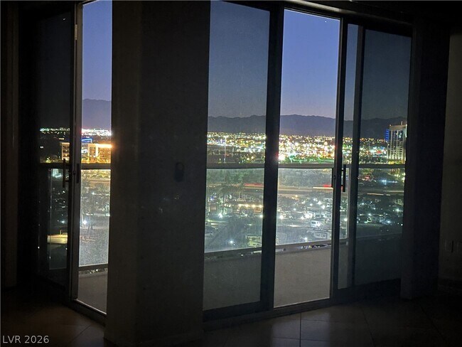 Building Photo - 8255 S Las Vegas Blvd