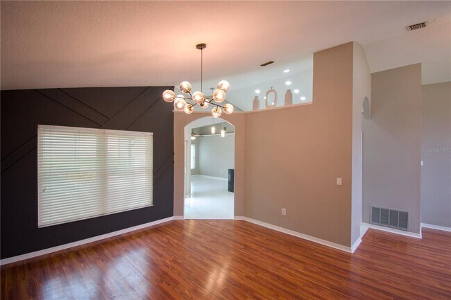 Building Photo - 447 Via Del Sol Dr