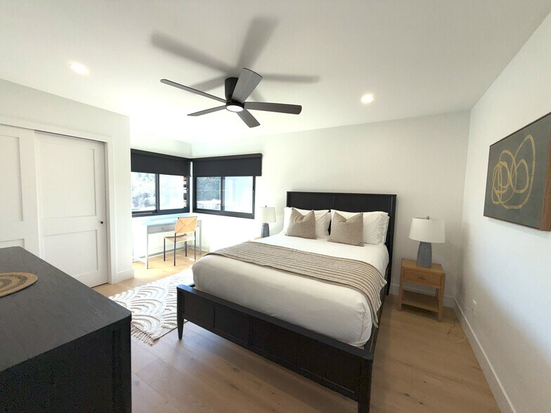 Downstairs bedroom 1 - 3434 Talbot St