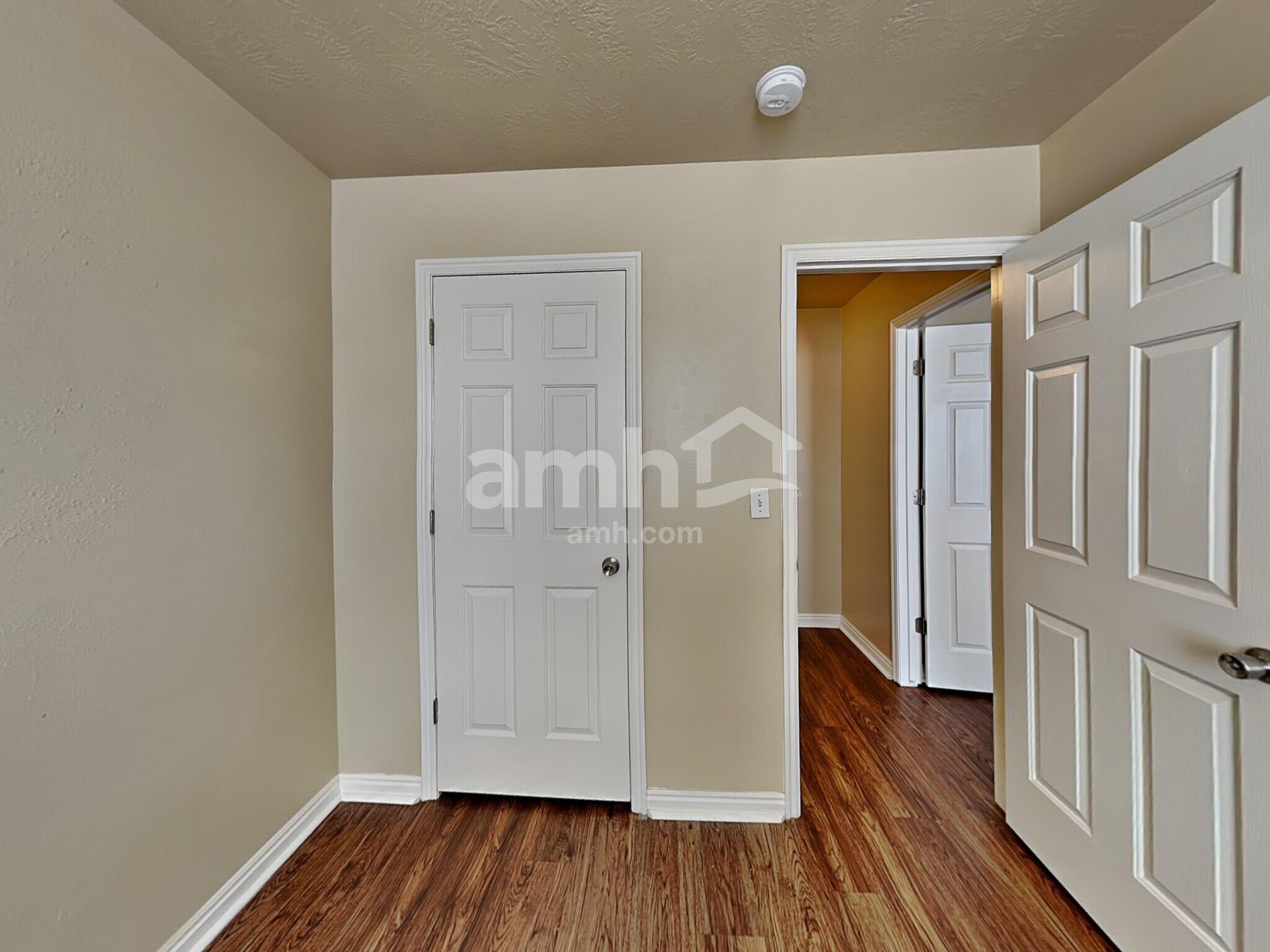 Building Photo - 4059 Lake Mountain Dr