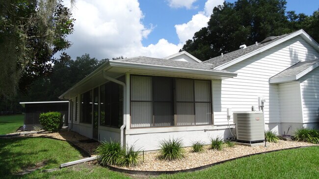 Building Photo - 2342 N Gadsden Pt