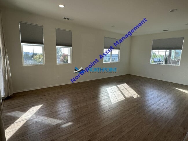 Building Photo - COMING SOON! Beautiful 4BR 3.5BA Home w/ Community Pool and Spa Access • Quartz Kitchen • 2-Car G...