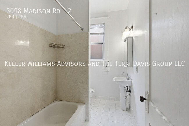 Building Photo - 3098 Madison Rd