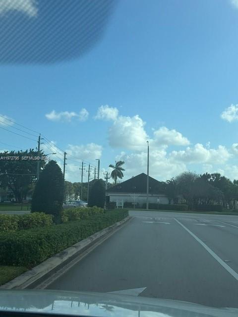 Building Photo - 1351 SW 125th Ave