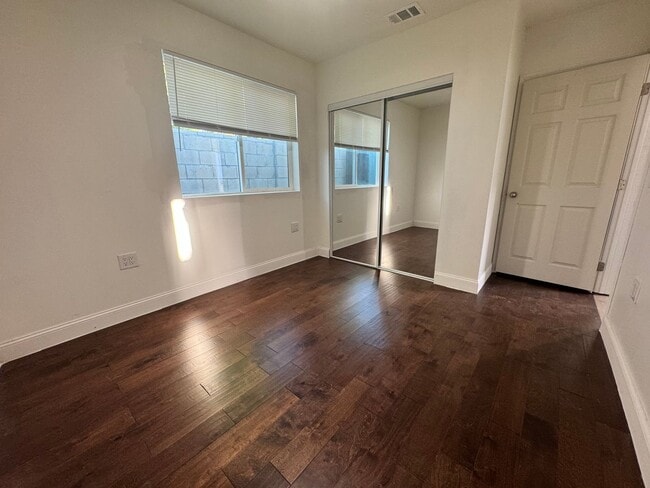Building Photo - 7842 Woodlake Ave
