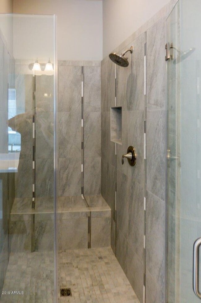 Building Photo - Gorgeous 4 Bed + den Single Level Home in gated community in North Peoria with RV Gate / BBQ!!