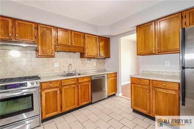 Building Photo - 149 Zwolak Ct