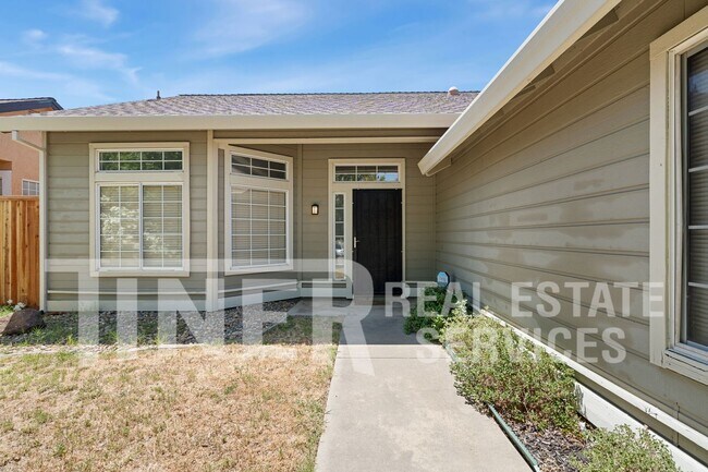 Building Photo - 7661 Copper Cove Pl