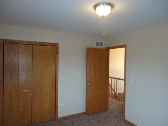Building Photo - 8058 W Rosebury Dr