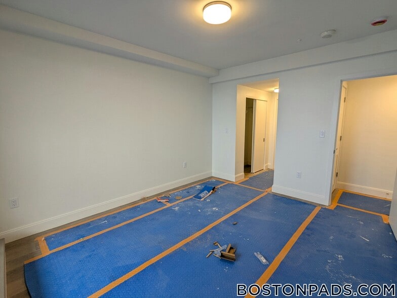 Building Photo - 1079 Commonwealth Ave