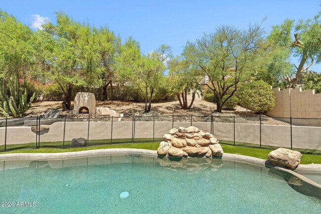 Building Photo - 10840 E Bahia Dr