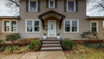 Building Photo - 1434 Cardinal Dr