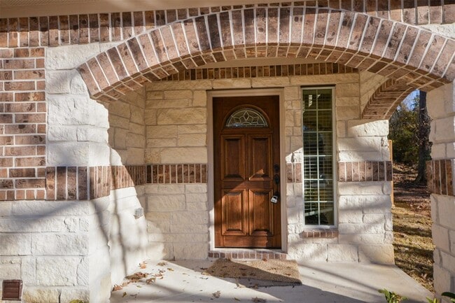 Building Photo - 3615 Kennington Ct