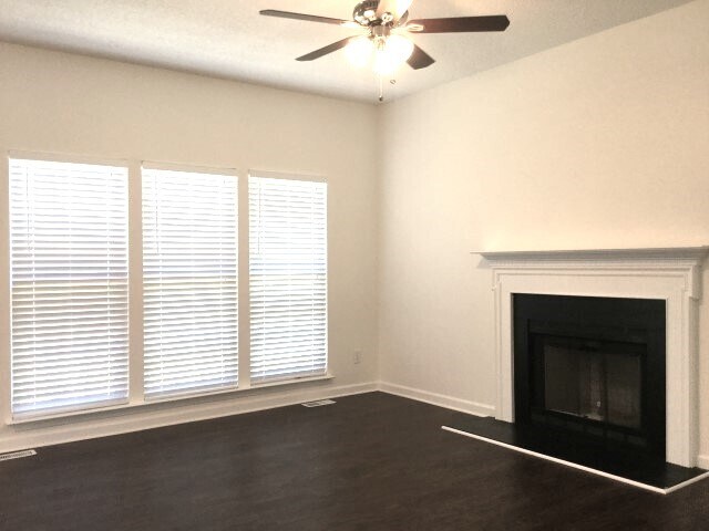 Building Photo - 7 Fawn Ridge Way