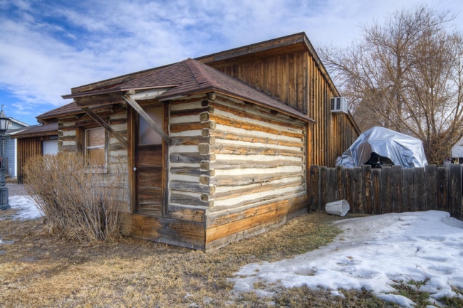 Building Photo - Comfort, Character & Extra Space