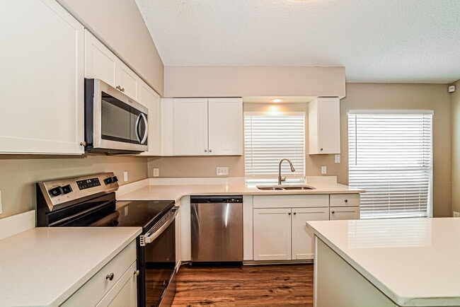 Building Photo - 8655 Fort Jefferson Blvd