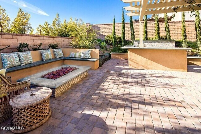 Building Photo - 7291 Range Vw Cir