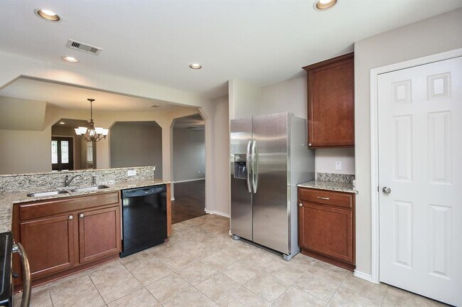 Building Photo - 1646 Perennial Ln