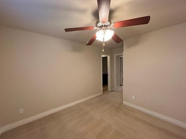 Building Photo - 19301 Bridie Path