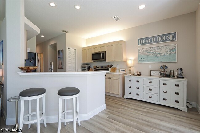 Building Photo - 13140 Hamilton Harbour Dr