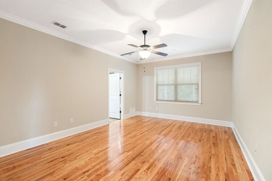 Building Photo - 3026 Adiron Way