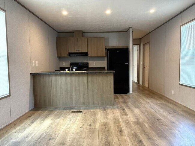 Building Photo - 166 Appaloosa Trail