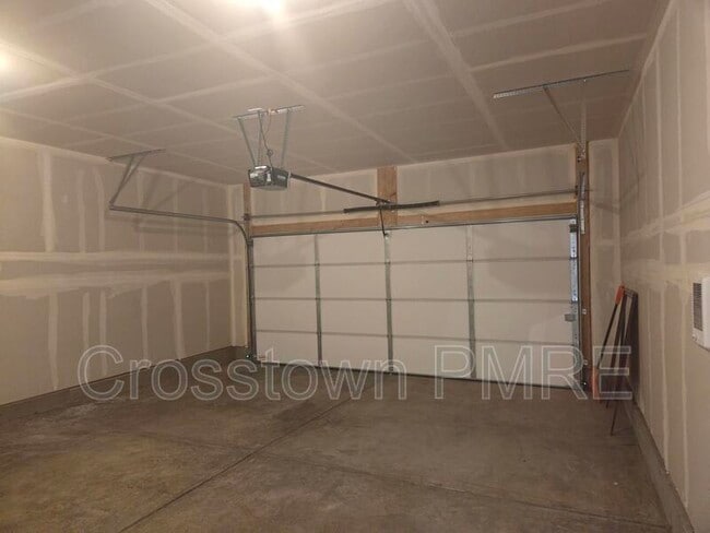 Building Photo - 3733 Kobuk St