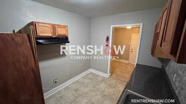 Building Photo - 4094 Orleans Rd