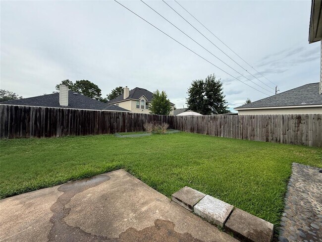 Building Photo - 20010 Arbor Creek Dr