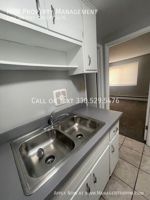 Building Photo - 20602 Lorain Rd