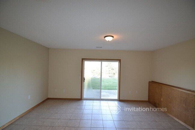 Building Photo - 7151 148th Ln NW