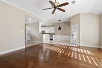 Building Photo - 1101 Countryhill Dr