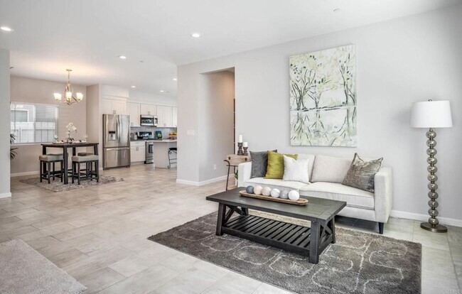 Building Photo - ***Gorgeous 5 bedroom, 3 bath Home in Imperial Beach