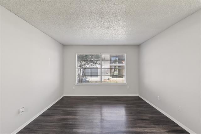 Building Photo - 1910 Joe Ramsey Blvd E