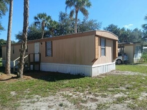 Building Photo - 130 S Suncoast Blvd