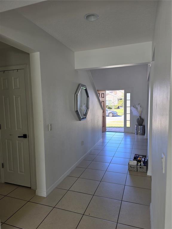 Building Photo - 2259 Waukegan Dr