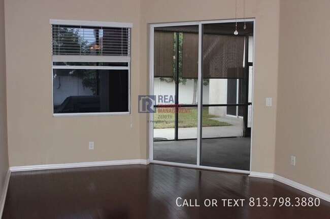 Building Photo - 13655 Artesa Bell Dr