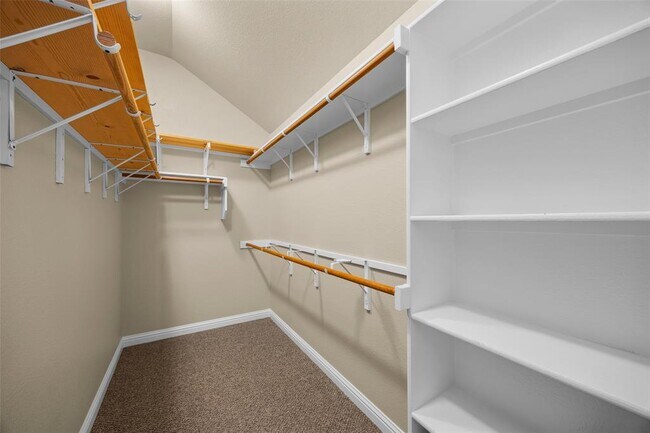 Building Photo - 110 Chalk Draw Ct